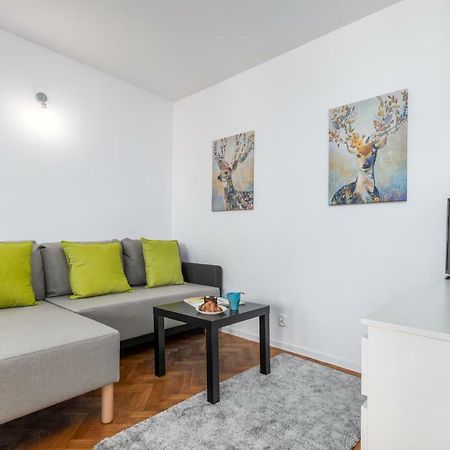 Apartaments Solec 79 By Noclegi Renters Warsaw Ngoại thất bức ảnh