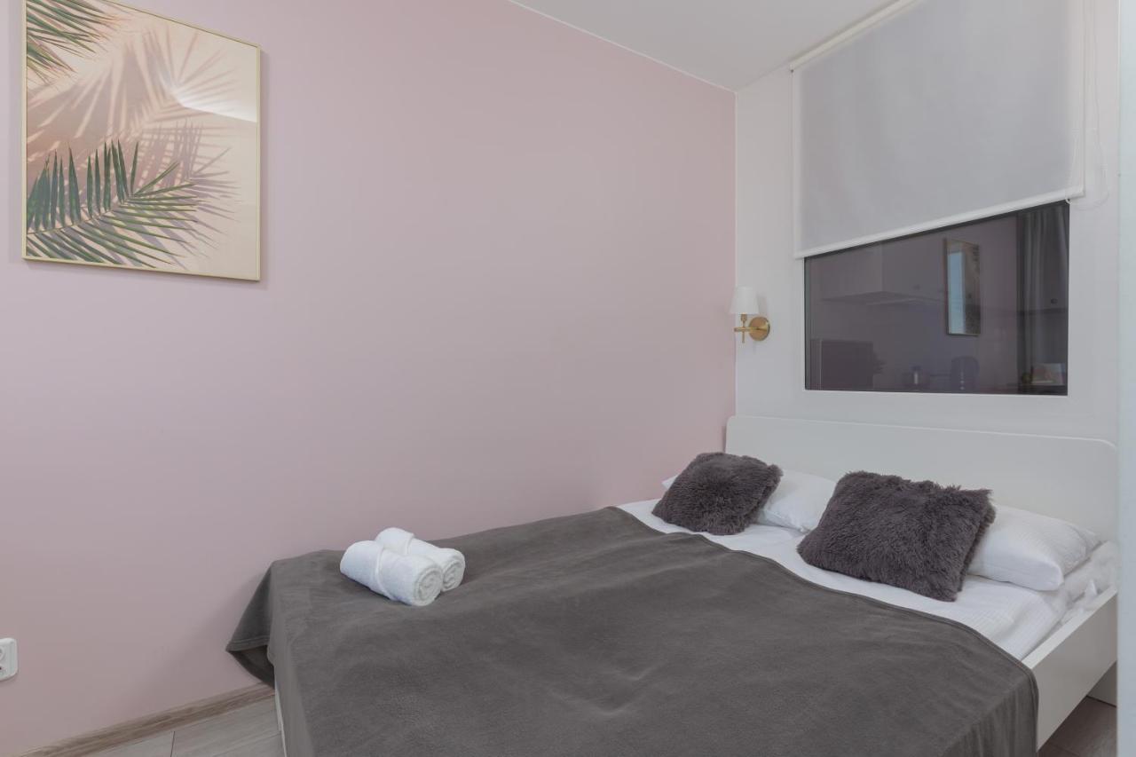 Apartaments Solec 79 By Noclegi Renters Warsaw Ngoại thất bức ảnh