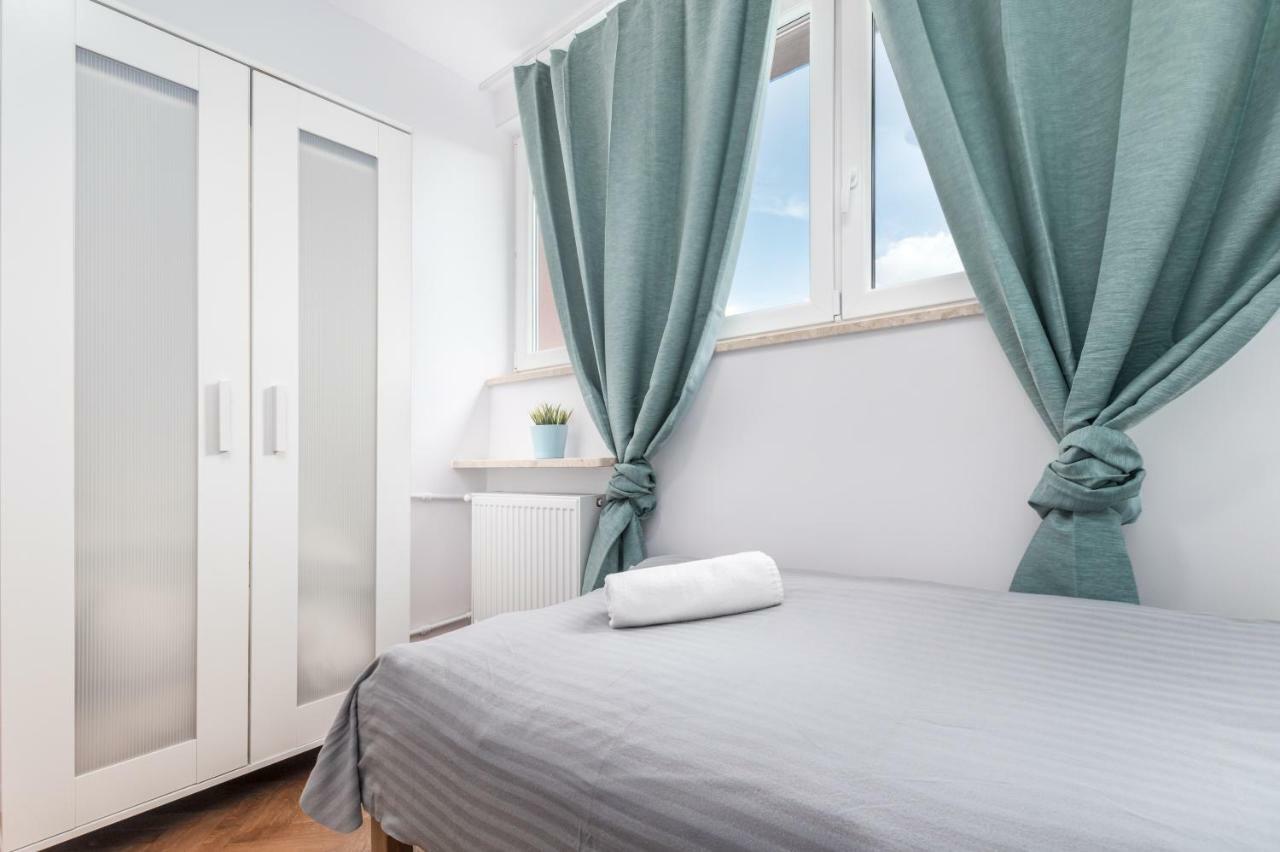 Apartaments Solec 79 By Noclegi Renters Warsaw Ngoại thất bức ảnh