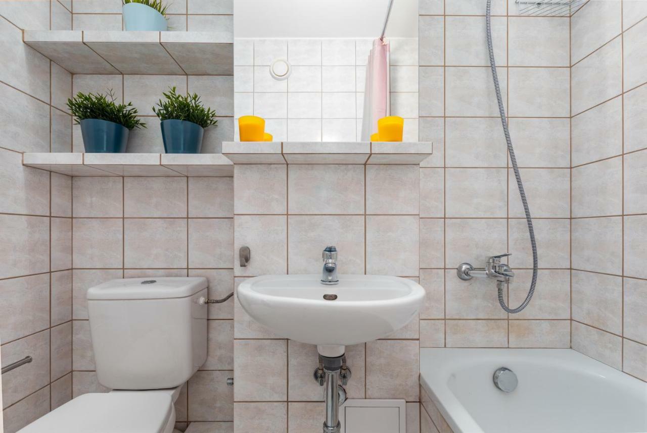 Apartaments Solec 79 By Noclegi Renters Warsaw Ngoại thất bức ảnh